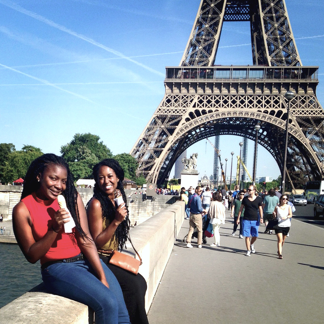 Enjoying Paris, photo by Briana Thrift (courtesy of Study Abroad UC San Diego)